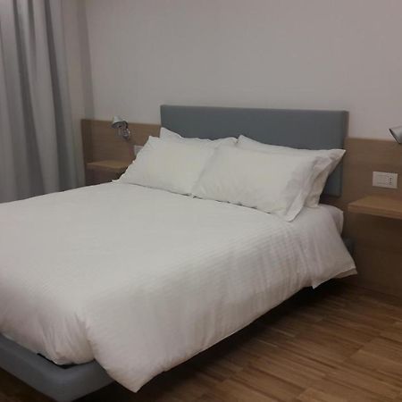 מטרה H-Sa Guest House מראה חיצוני תמונה